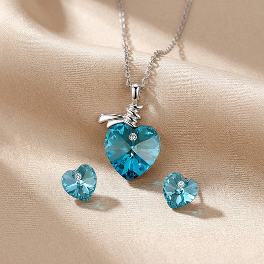 Cyan heart shaped blue pendant set for women