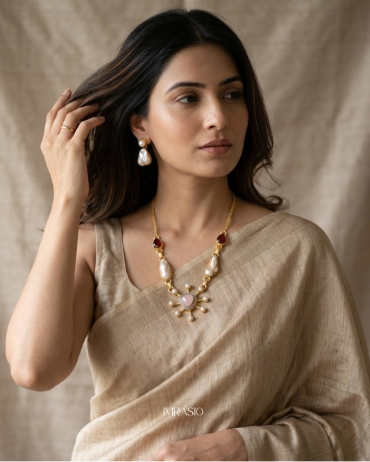 Moonlit tide mother of pearl jewellery set