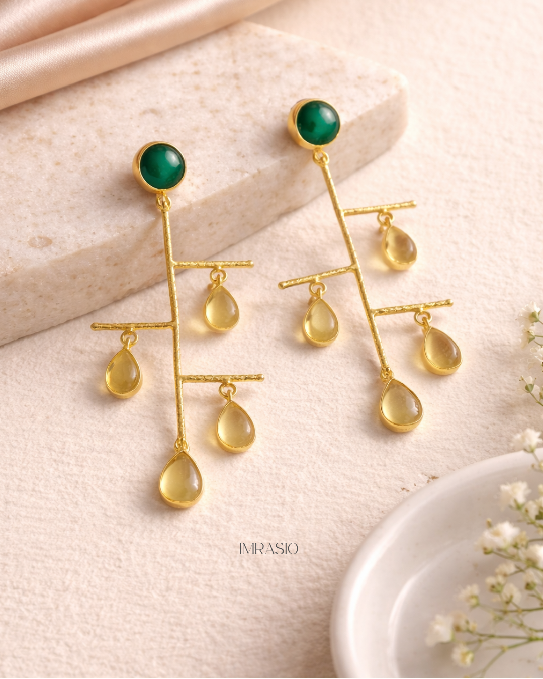 Regal Green quartz Monalisa Stone Earrings