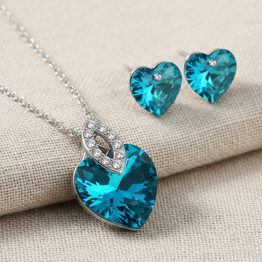 Cyan heart shaped blue pendant set for women